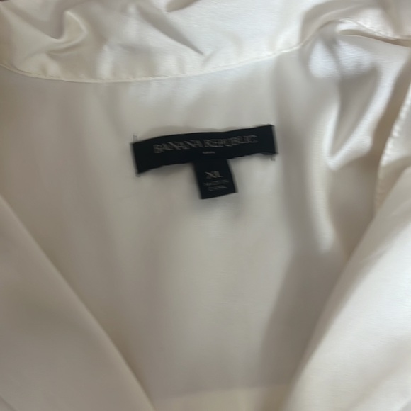 Banana Republic Cap Sleeve Button Down Blouse - Picture 2 of 7